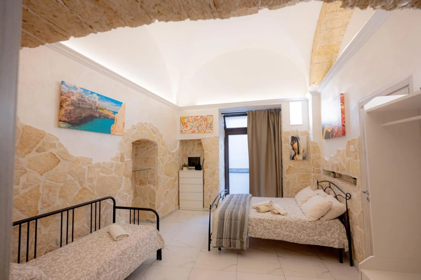 Maison27 Bari Apartment